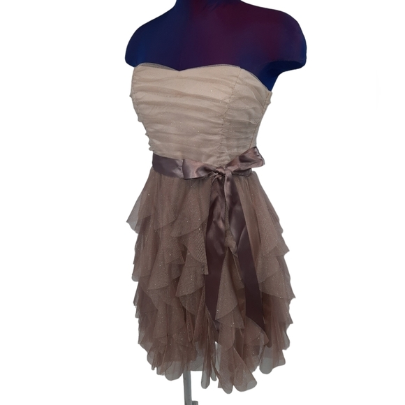 Teeze Me Strapless Layered Cocktail Dress Dusty Rose & Cream Gold Shimmer Size 9 - Picture 9 of 9